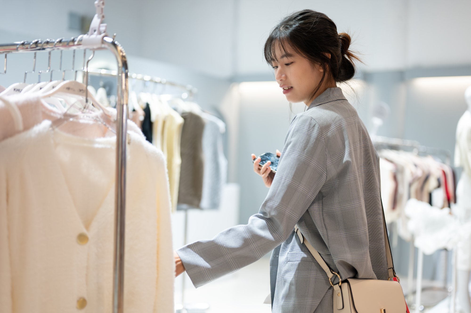 新創服飾電商品牌